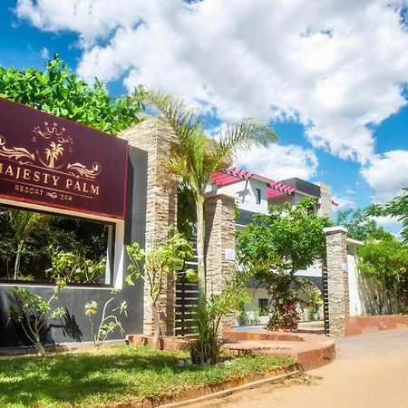 Majesty Palm Resort Mahajanga Bagian luar foto